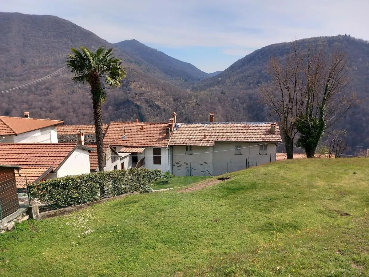 Holiday home Lake Artists Home Maccagno