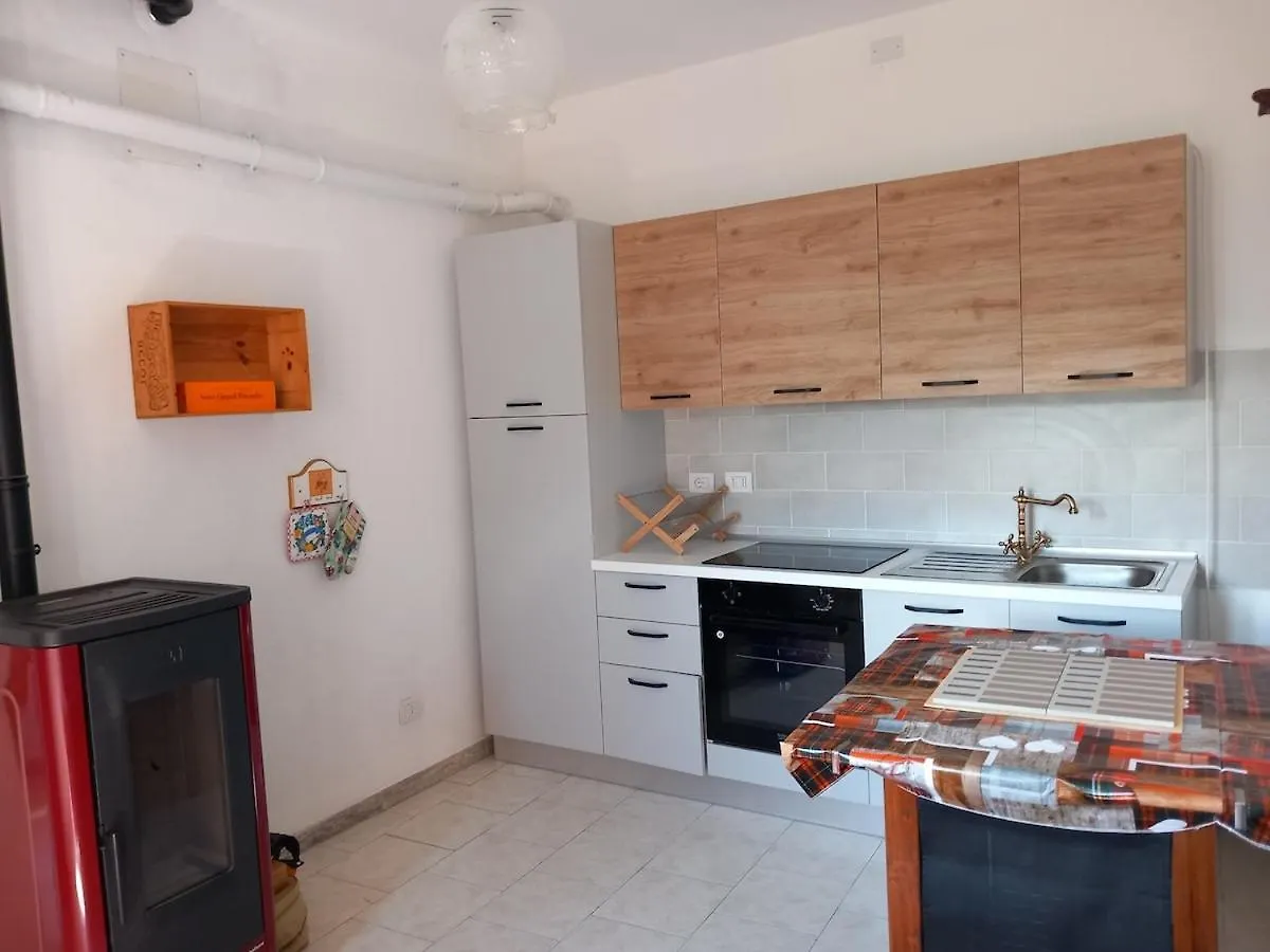 Дом отдыха Lake Artists Home Maccagno