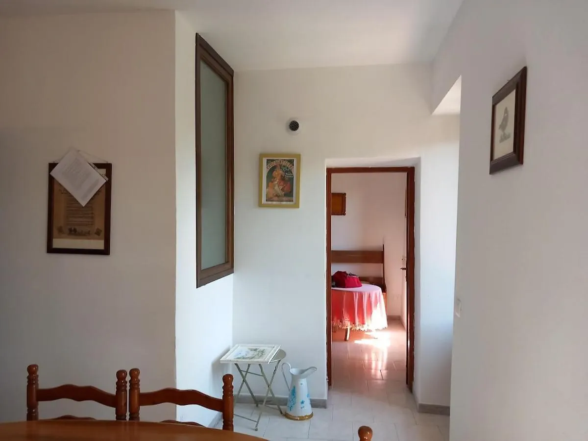 Holiday home Lake Artists Home Maccagno Italy